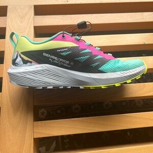 Salomon unisex trail running shoes-sense ride 5, worn 2x
